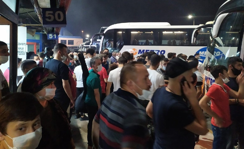 Otogarda ''asker uğurlama'' yoğunluğu