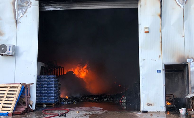 Bursa'da peşpeşe iki büyük yangın!