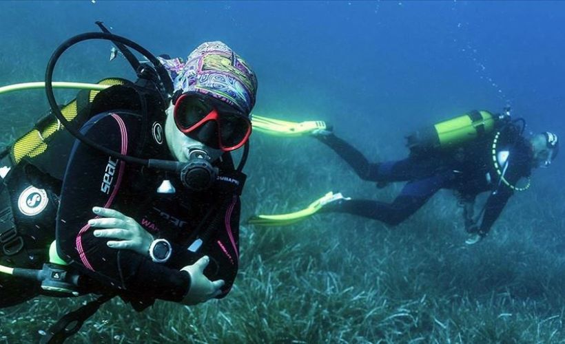 Su altının güzelliklerine kapılan mali müşavir 20 yıllık mesleğini bıraktı