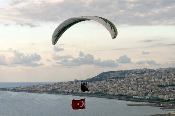 Türkiye Yamaç Paraşütü Hedef Şampiyonası'nın 1. etap yarışı Trabzon'da yapılacak