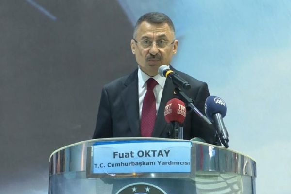 Cumhurbaşkanı Yardımcısı Oktay'dan, 'Ayasofya' paylaşımı