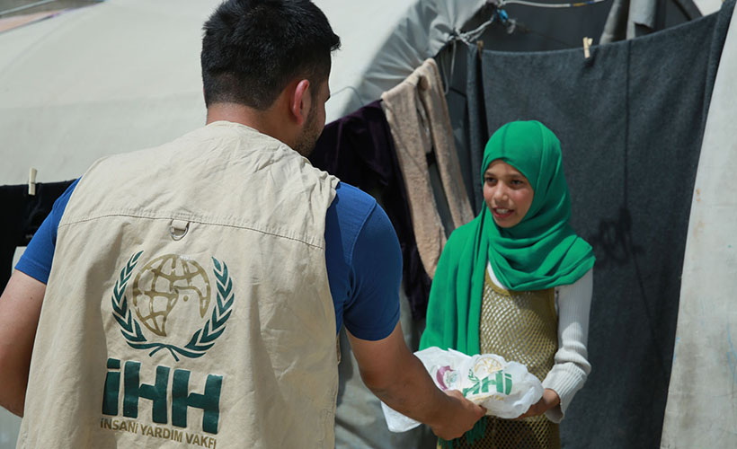 İHH, Suriye'de 6 ayda 78 milyon ekmek dağıttı