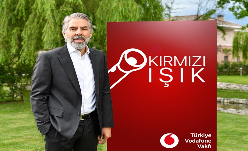 Vodafone 'Şiddete karşı ben de varım' dedi