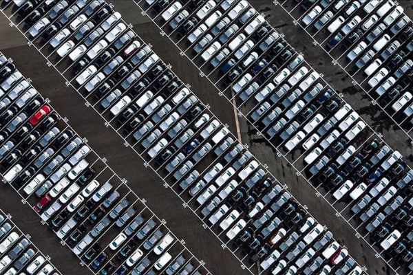 AB'de otomobil satışları haziranda sert düştü