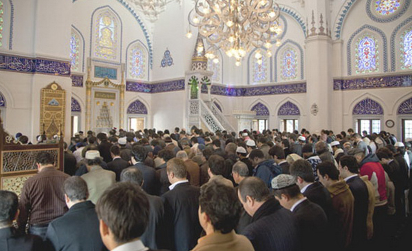 Tokyo Camisi'nde 15 Temmuz şehitleri için mukabele okundu