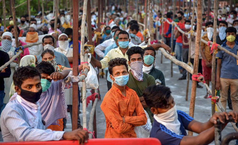 Hindistan’da vaka sayısı 1 milyonu aştı