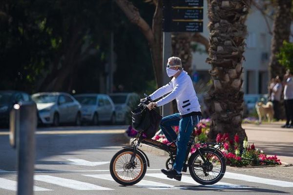 İsrail'de Kovid-19 salgınında ölü sayısı 400'e çıktı