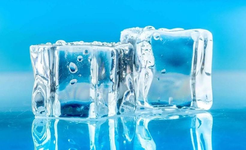 Hijyenik olmayan ortamda hazırlanan buzlardaki mikroorganizmalar hastalık yayıyor