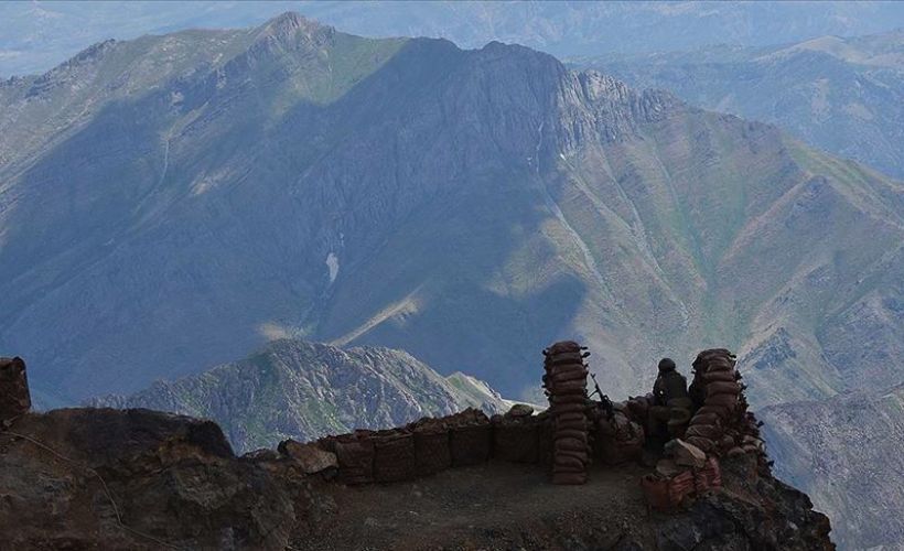 Hakkari'de 'Yıldırım-2 Cilo Operasyonu' başlatıldı: 3 terörist etkisiz hale getirildi