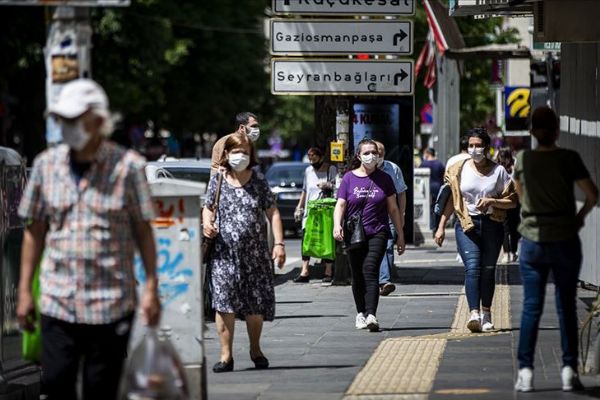 Türkiye'de Kovid-19'dan 204 bin 11 kişi iyileşti