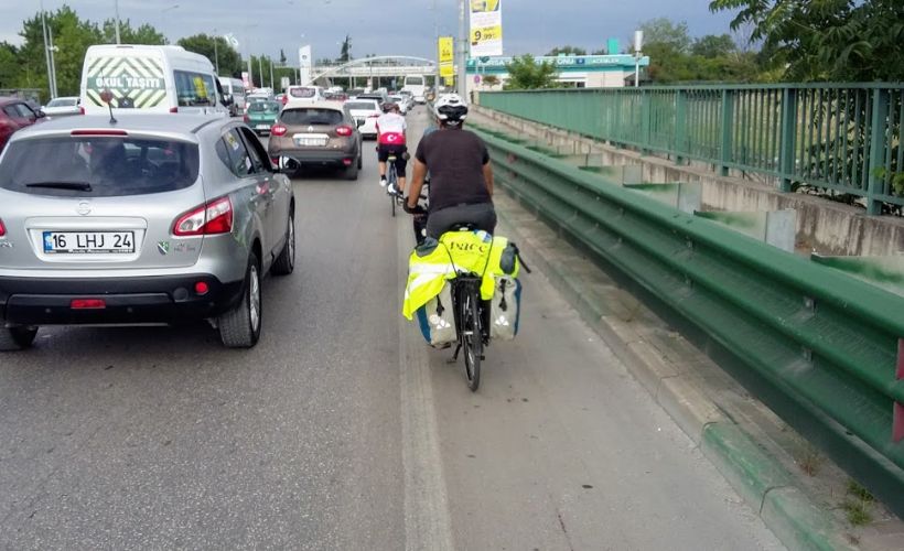 Bisikletçi Dayanışması