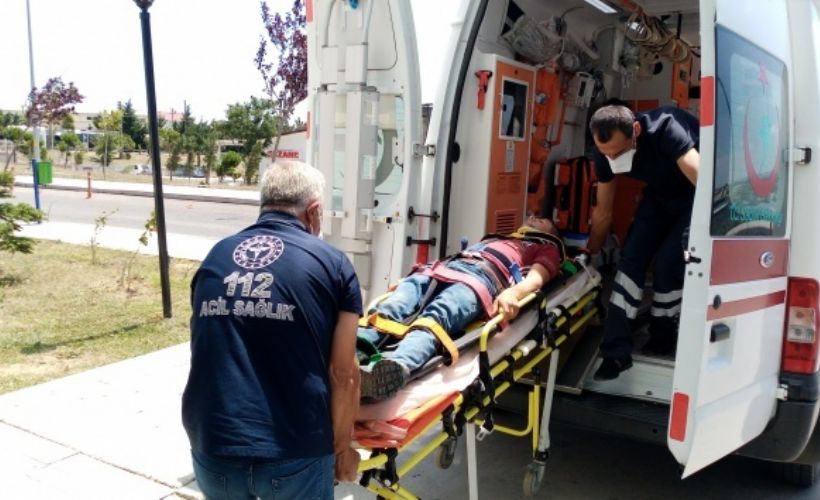 Tekirdağ'da maden ocağında kamyon devrildi