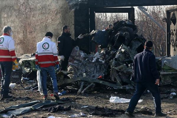 Fransa, okunması tamamlanan Ukrayna uçağının karakutusunu İran'a iade etti