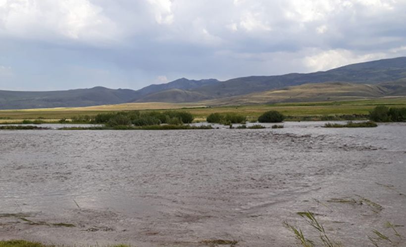 Ağrı'yı sel vurdu: 1 ölü, 2 kişi kayıp