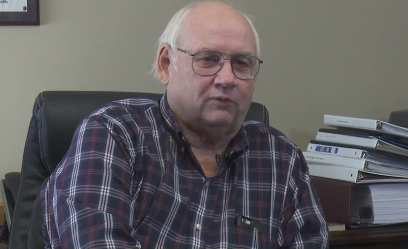 Parasını, Trump'ın seçimlerde mağlup edilmesi için harcıyor