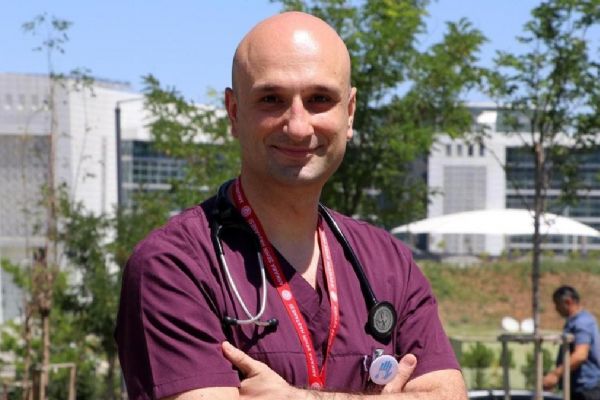 Bilim Kurulu Üyesi Kayıpmaz: Grip mevsiminden önce daha düşük vaka sayıları görmemiz lazım