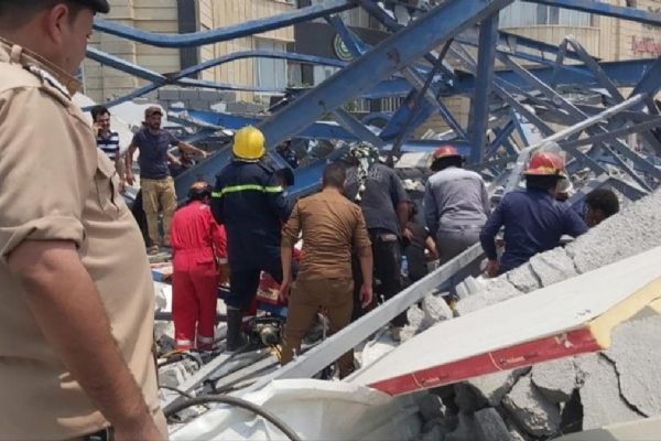 Irak'ta inşaat halindeki bina çöktü: 3 ölü