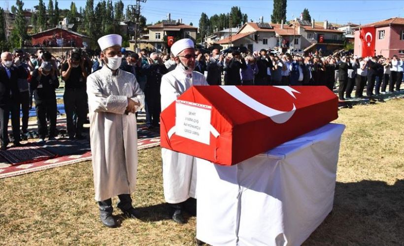 Hatay'da şehit düşen Jandarma Uzman Çavuş Konukcu, son yolculuğuna uğurlandı