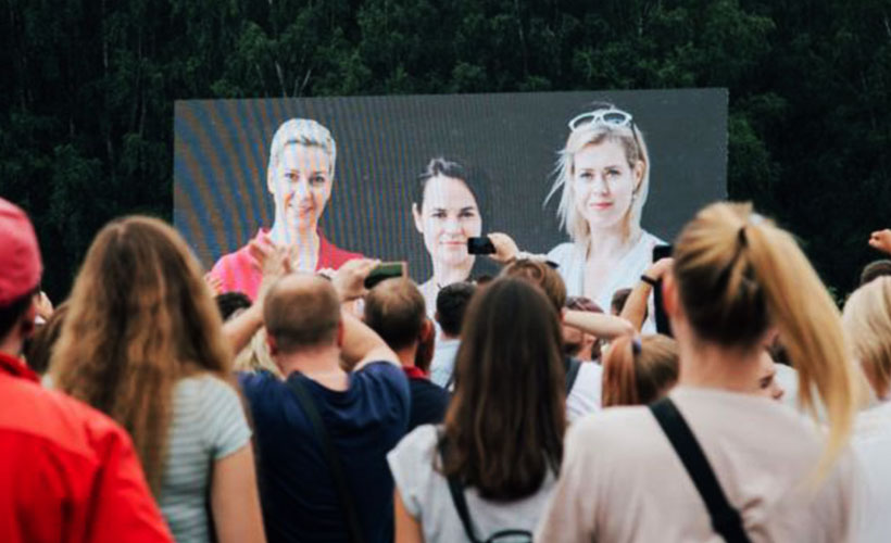 Belarus'ta üç kadın aday, Lukaşenko'ya karşı bayrak açtı