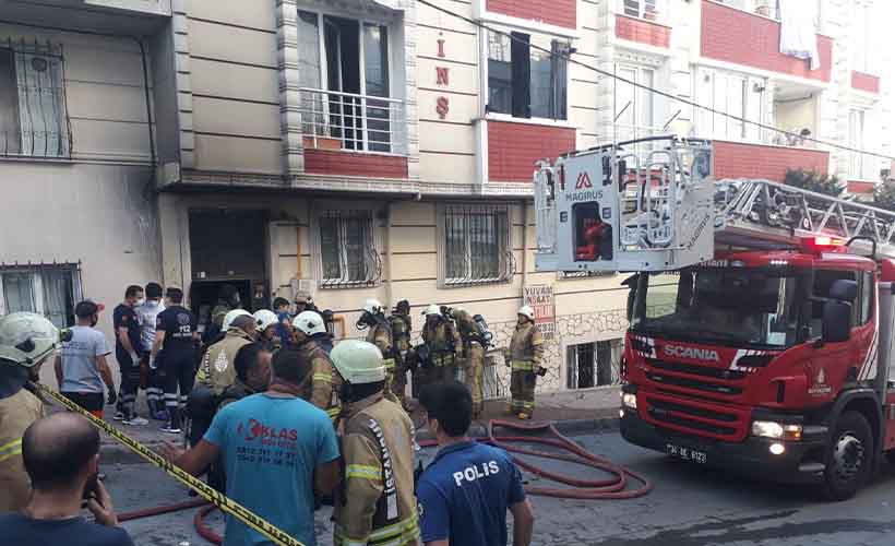 Esenyurt'ta çıkan yangında 2 kişi hayatını kaybetti