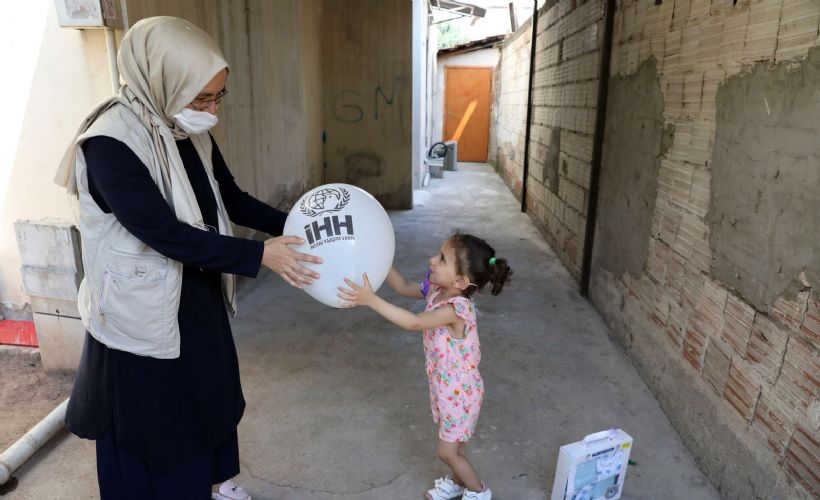 İHH’dan 184 bin yetime bayramlık