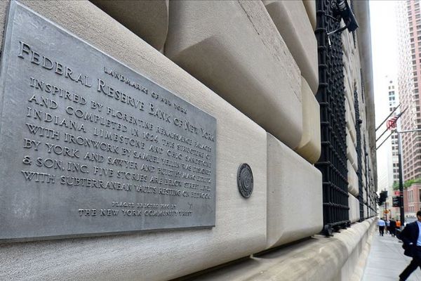 Fed kredi programlarının süresini yıl sonuna kadar uzattı