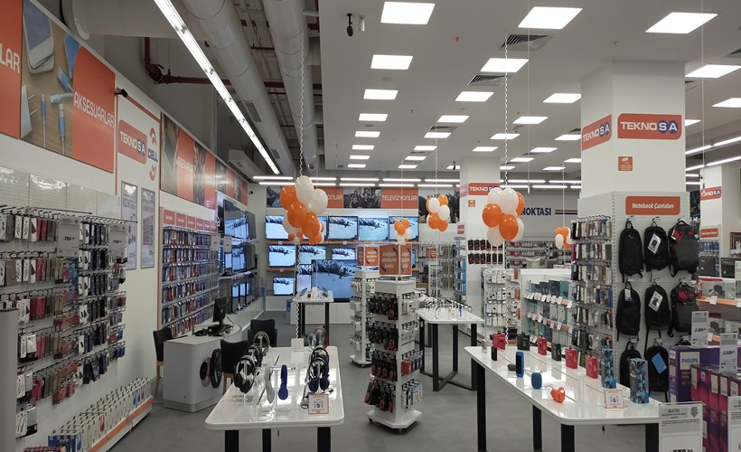 Teknosa’nın yeni normaldeki ilk mağaza yatırımı Ankara’ya