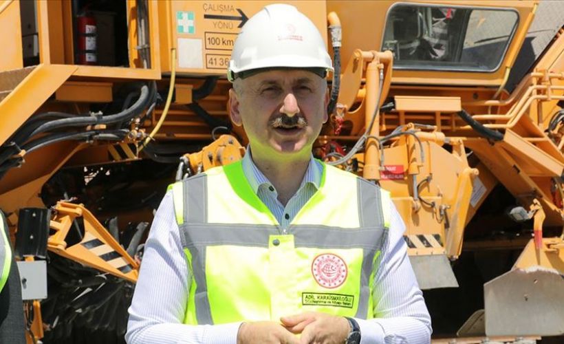 Karaismailoğlu Vatandaşlarımızın yüzde 70'ini 2023 yılında hızlı tren konforuyla buluşturmak için çalışıyoruz