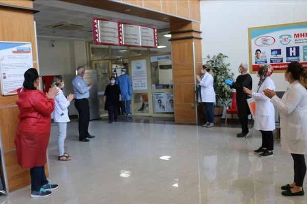 Türkiye'de Kovid-19'dan 213 bin 539 kişi iyileşti