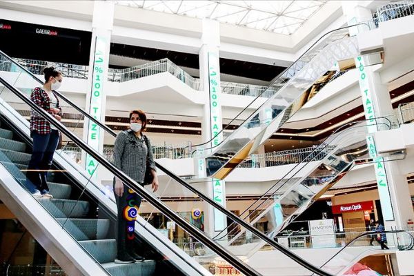 AVM'lerin ciro ve müşteri kaybı devam ediyor