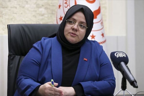 'Fikrine güvenenler, edepsiz ifadeler kullanmak zorunda kalmaz'