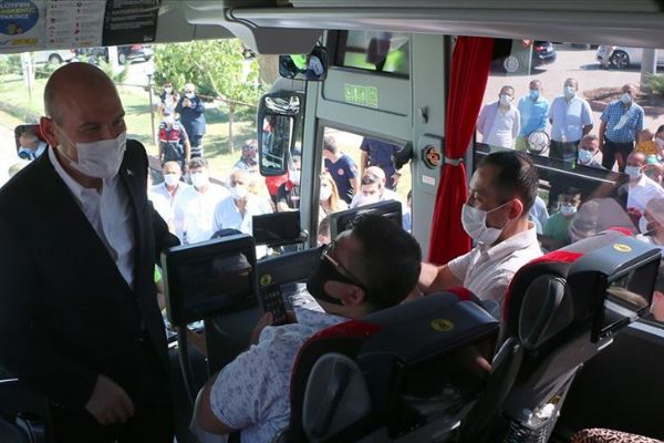 İçişleri Bakanı Soylu trafik denetimine katıldı