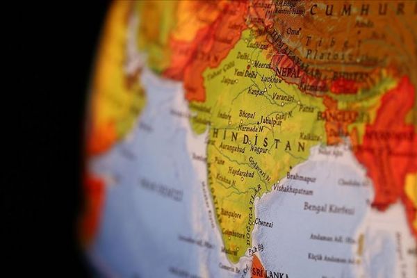 Hindistan'da Müslüman genç, inek eti taşıdığı iddiasıyla linç edildi