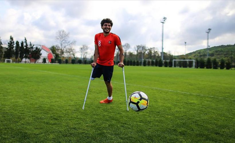 Ampute futbolcu Barış Telli: 'Hayallerimin peşinde koşmayı seviyorum'