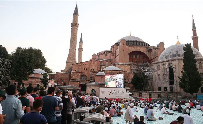 Ayasofya-i Kebir Cami-i Şerifi'ne Kurban Bayramı'nın son gününde de ilgi sürüyor
