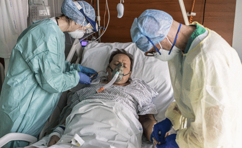 “Koronavirüsü atlatan hastalarda psikiyatrik hasar kalıyor”