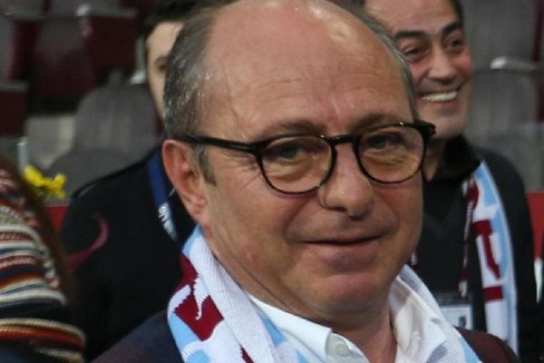 Trabzonspor'da Önder Bülbüloğlu istifa etti