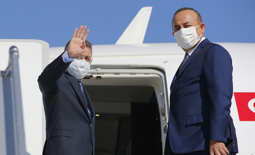 Oktay ve Çavuşoğlu Beyrut'ta