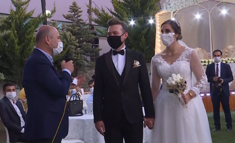 İçişleri Bakanı Soylu, 'düğün salonu' denetimine katıldı