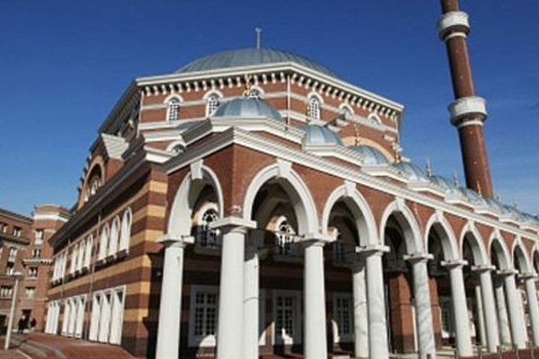 Camilere Hollanda'da ilginç yaptırım