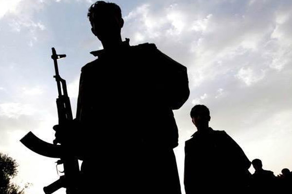 Çukurca'da bir PKK’lı teslim oldu