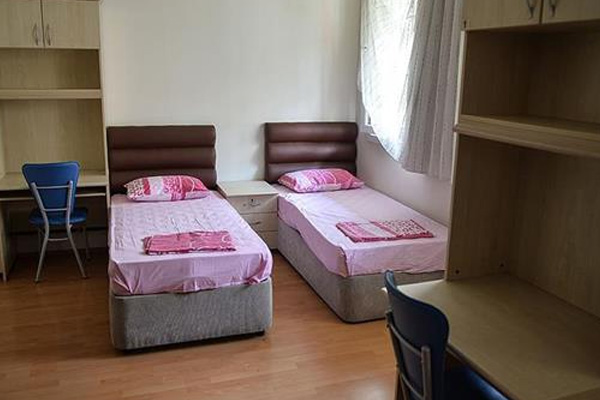 Öğrenci yurtlarının ruhsat yetkisi MEB'e veriliyor