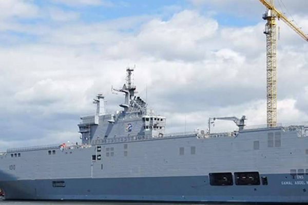 Rusya'nın alamadığı Mistral gemisi Mısır'a ulaştı
