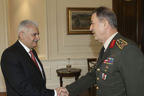 Başbakan Genelkurmay Başkanlığını ziyaret etti