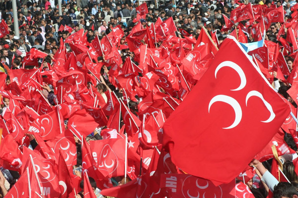 MHP'de bir teşkilat daha kapatıldı