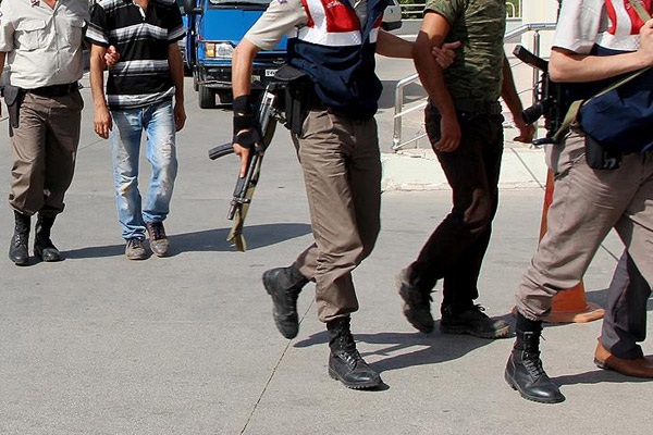 Antalya'da PYD/YPG operasyonu: 7 gözaltı