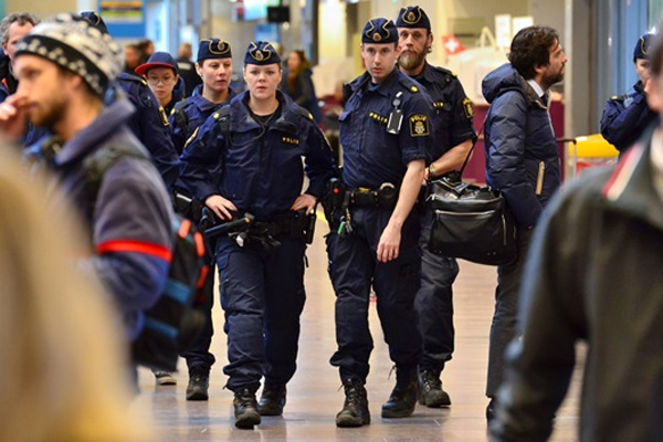 İsveç'te şüpheli toz alarmı