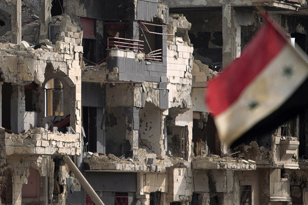 Rusya Halep'te sivilleri vurdu: 8 ölü