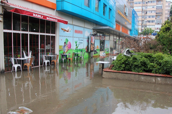 Beşiktaş’ı su bastı