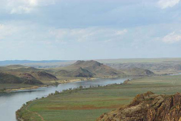 Kırgızistan'dan Orta Asya'daki nehirler için harekete geçiyor